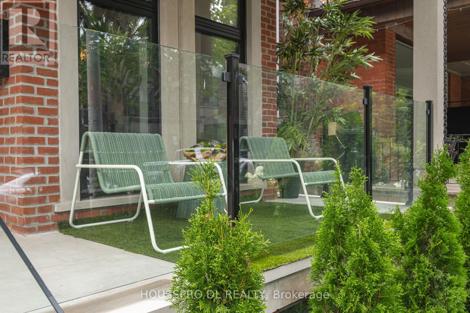 82 Major Street, Toronto, Ontario  M5S 2L1 - Photo 6 - C12791012