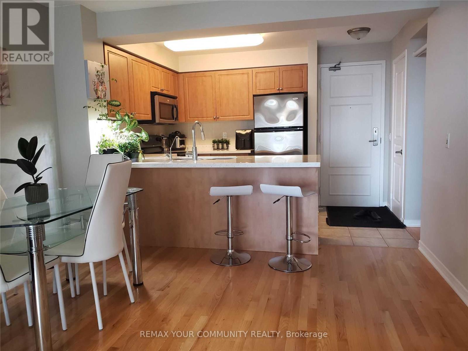 612 - 350 Red Maple Road, Richmond Hill, Ontario  L4C 0T5 - Photo 7 - N12791004