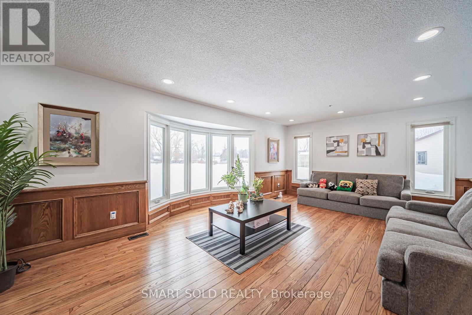 1008 Mount Albert Road, East Gwillimbury, Ontario  L0G 1V0 - Photo 14 - N12791010