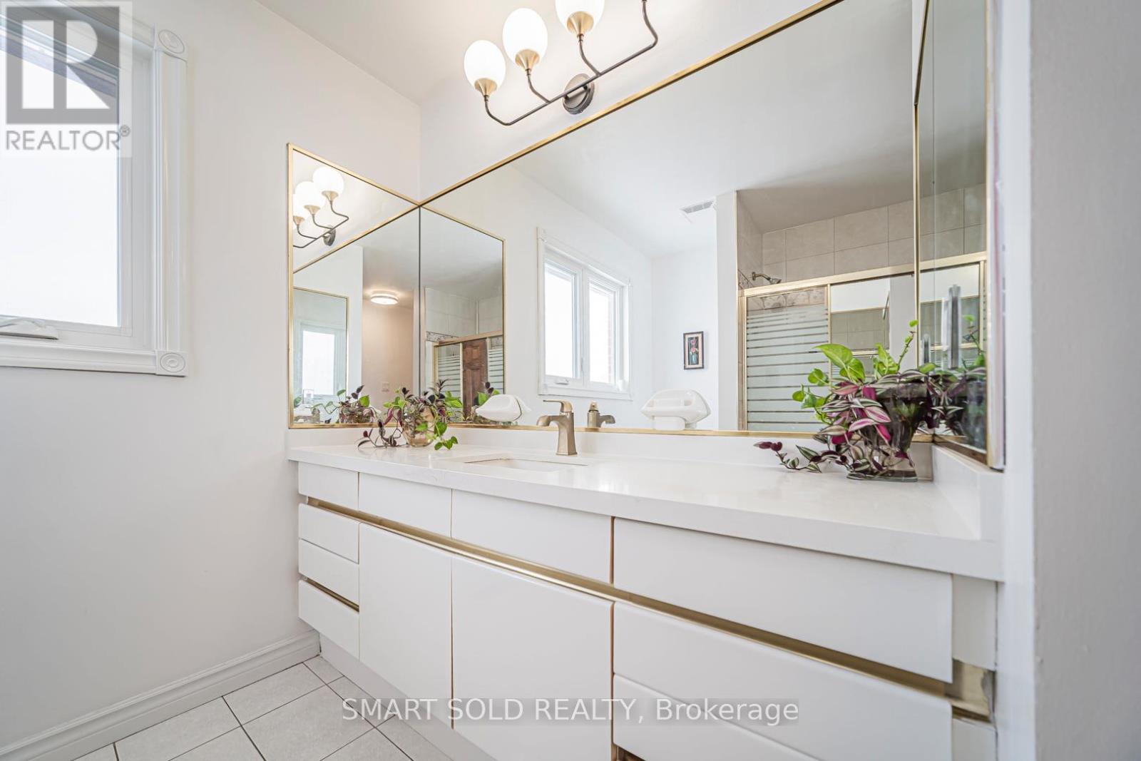 1008 Mount Albert Road, East Gwillimbury, Ontario  L0G 1V0 - Photo 33 - N12791010