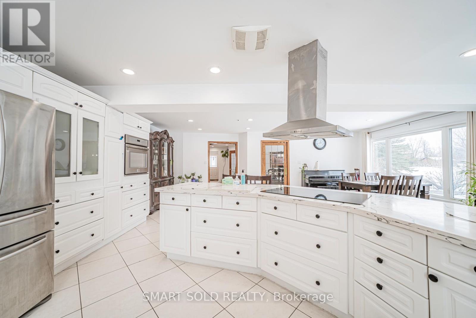 1008 Mount Albert Road, East Gwillimbury, Ontario  L0G 1V0 - Photo 7 - N12791010