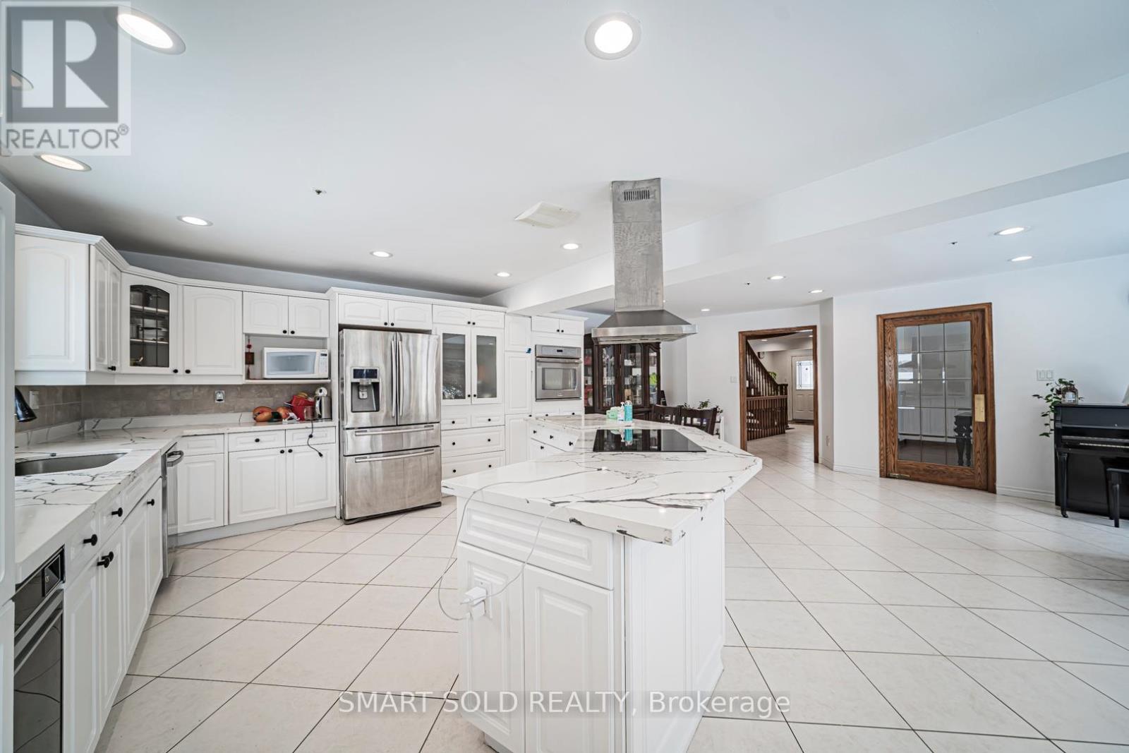 1008 Mount Albert Road, East Gwillimbury, Ontario  L0G 1V0 - Photo 8 - N12791010