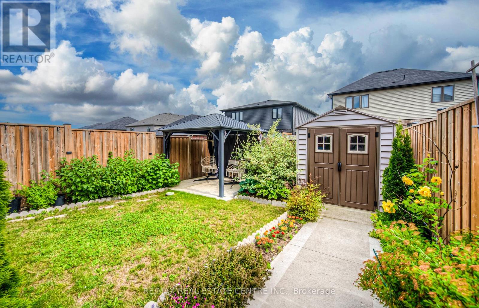 19 Baker Lane, Brant, Ontario  N3L 0K3 - Photo 35 - X12790998