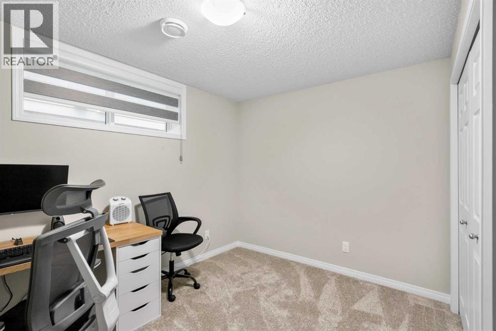 29 Magnolia Manor Se, Calgary, Alberta  T3M 3H8 - Photo 29 - A2280000