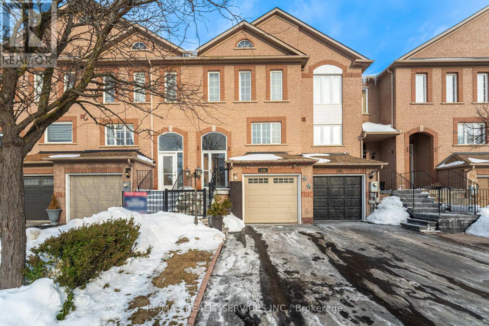 138 PARKTREE DRIVE, Vaughan, Ontario