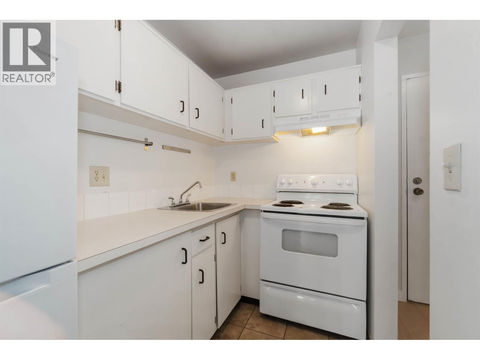 207 2920 Ash Street, Vancouver, British Columbia  V5Z 4A6 - Photo 8 - R3089967