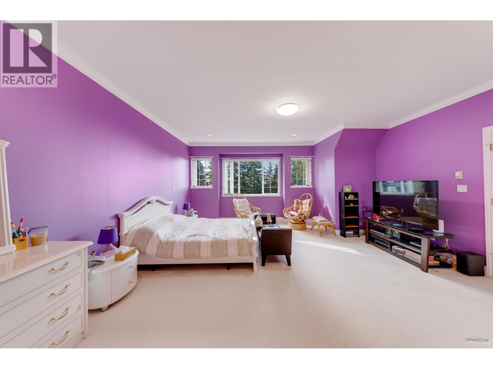 4989 Chalet Place, North Vancouver, British Columbia  V7R 4X4 - Photo 16 - R3089630