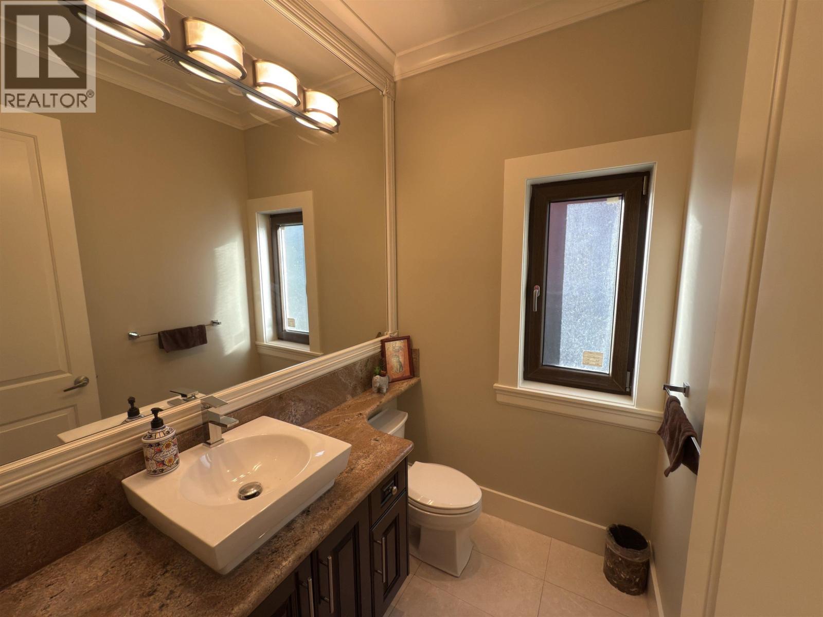 7689 Jasper Crescent, Vancouver, British Columbia  V5P 3S7 - Photo 13 - R3090001