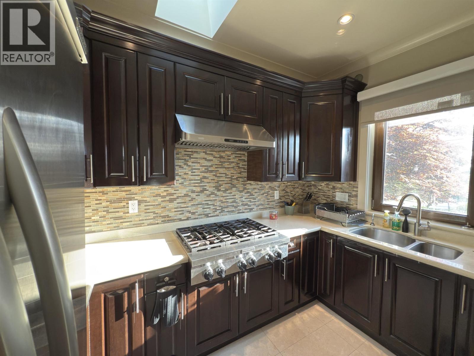 7689 Jasper Crescent, Vancouver, British Columbia  V5P 3S7 - Photo 17 - R3090001