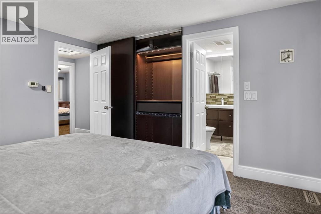 740 Lake Ontario Drive Se, Calgary, Alberta  T2J 3J8 - Photo 21 - A2282637