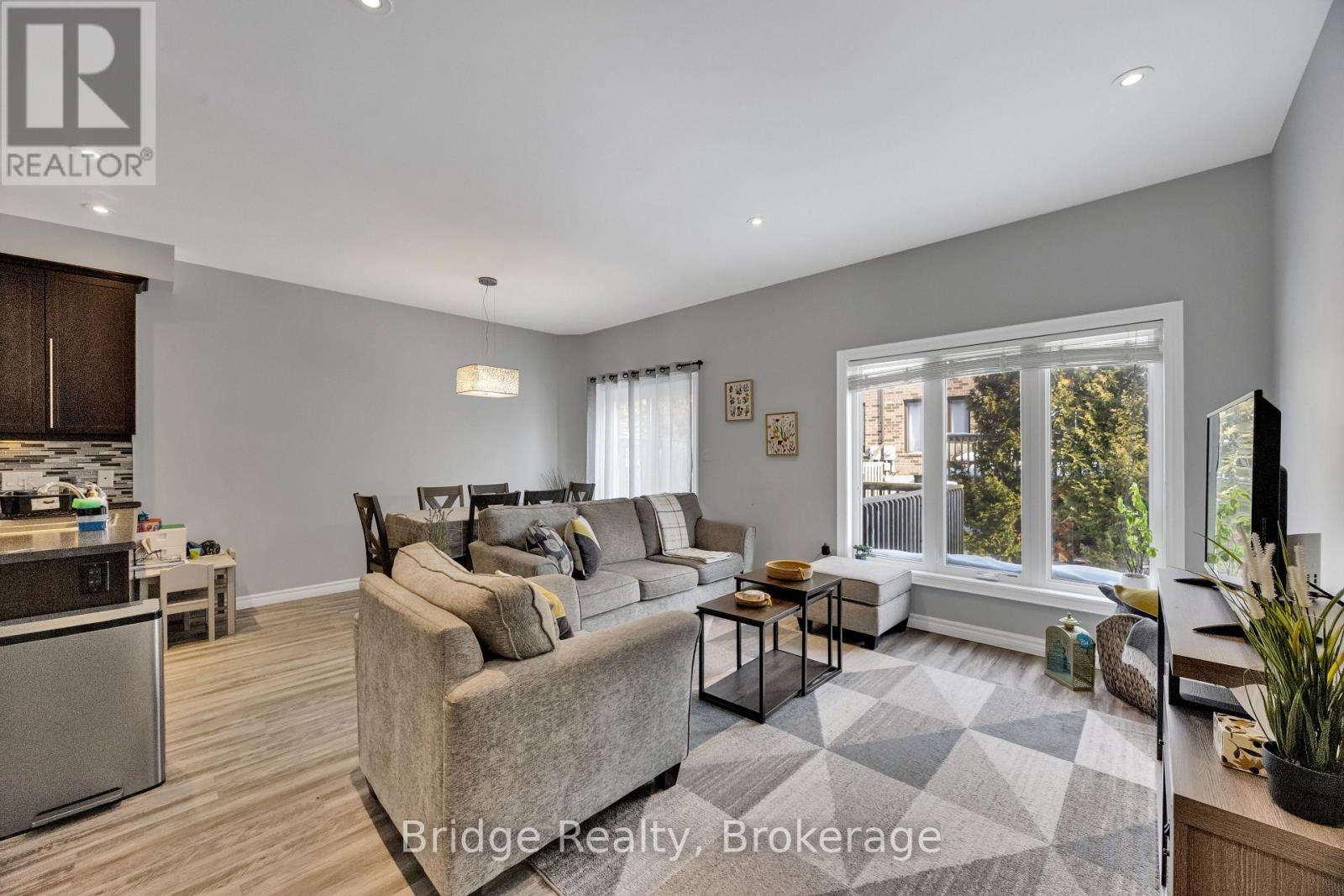 10 - 1016 Oakcrossing Gate, London North, Ontario  N6G 0H1 - Photo 11 - X12791038