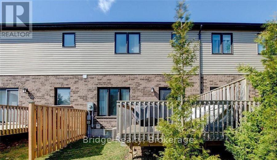 10 - 1016 Oakcrossing Gate, London North, Ontario  N6G 0H1 - Photo 34 - X12791038