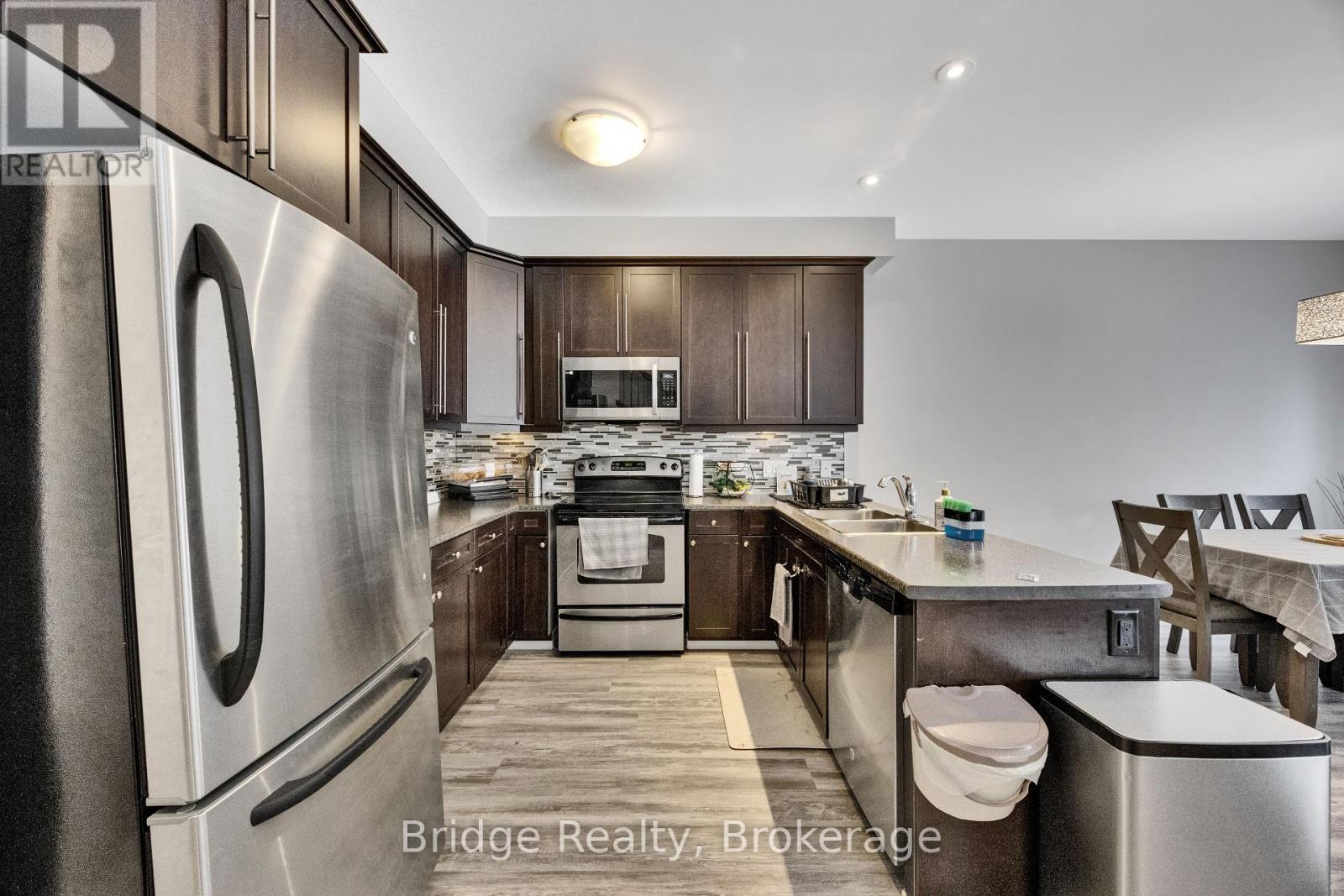 10 - 1016 Oakcrossing Gate, London North, Ontario  N6G 0H1 - Photo 9 - X12791038