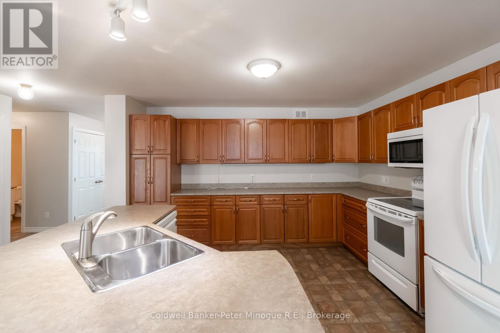 567 Sunset Cove Road, Callander, Ontario  P0H 1H0 - Photo 30 - X12593256