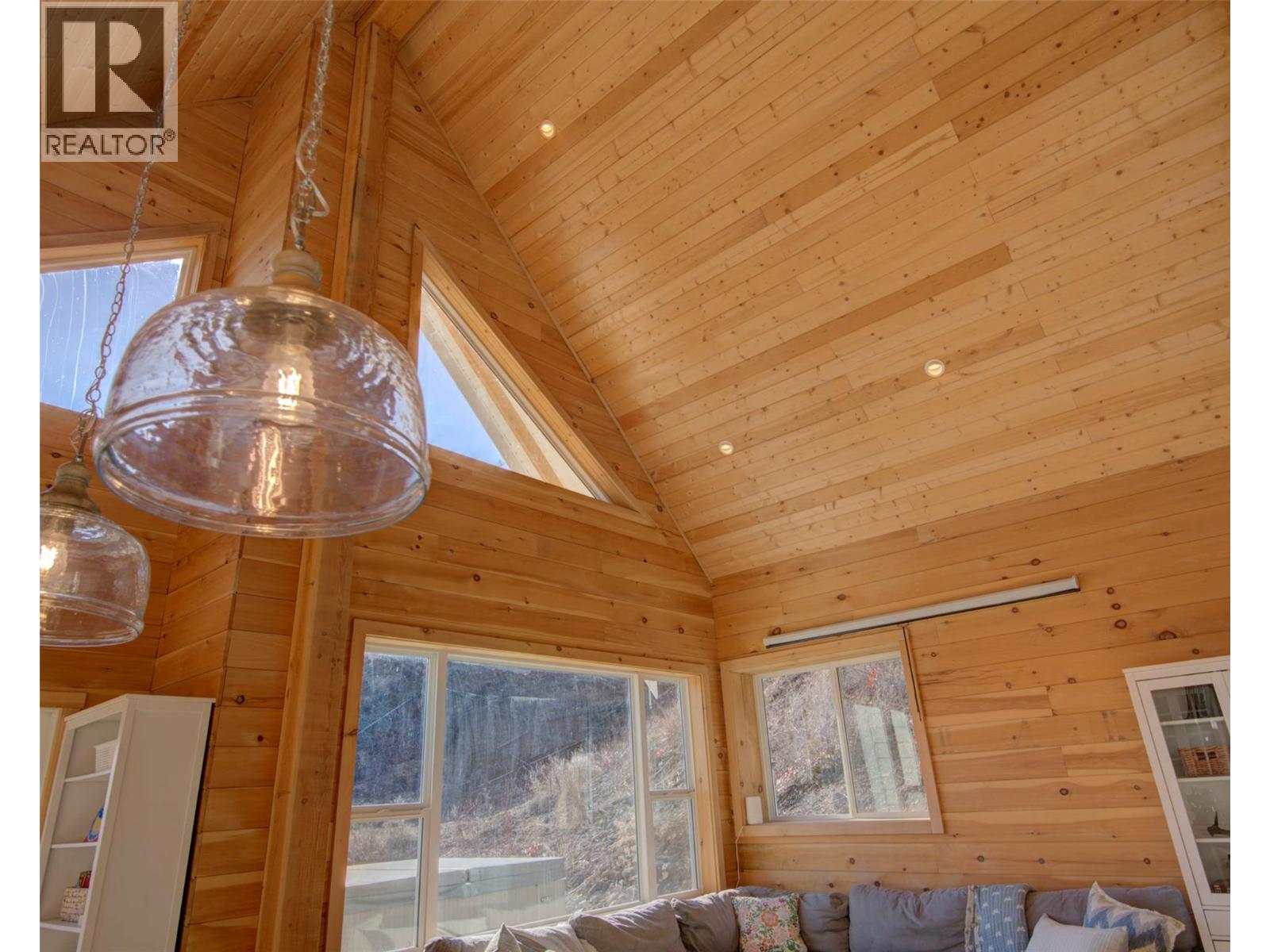 730 Six Mile Creek Road, Vernon, British Columbia  V1H 2H1 - Photo 23 - 10375787