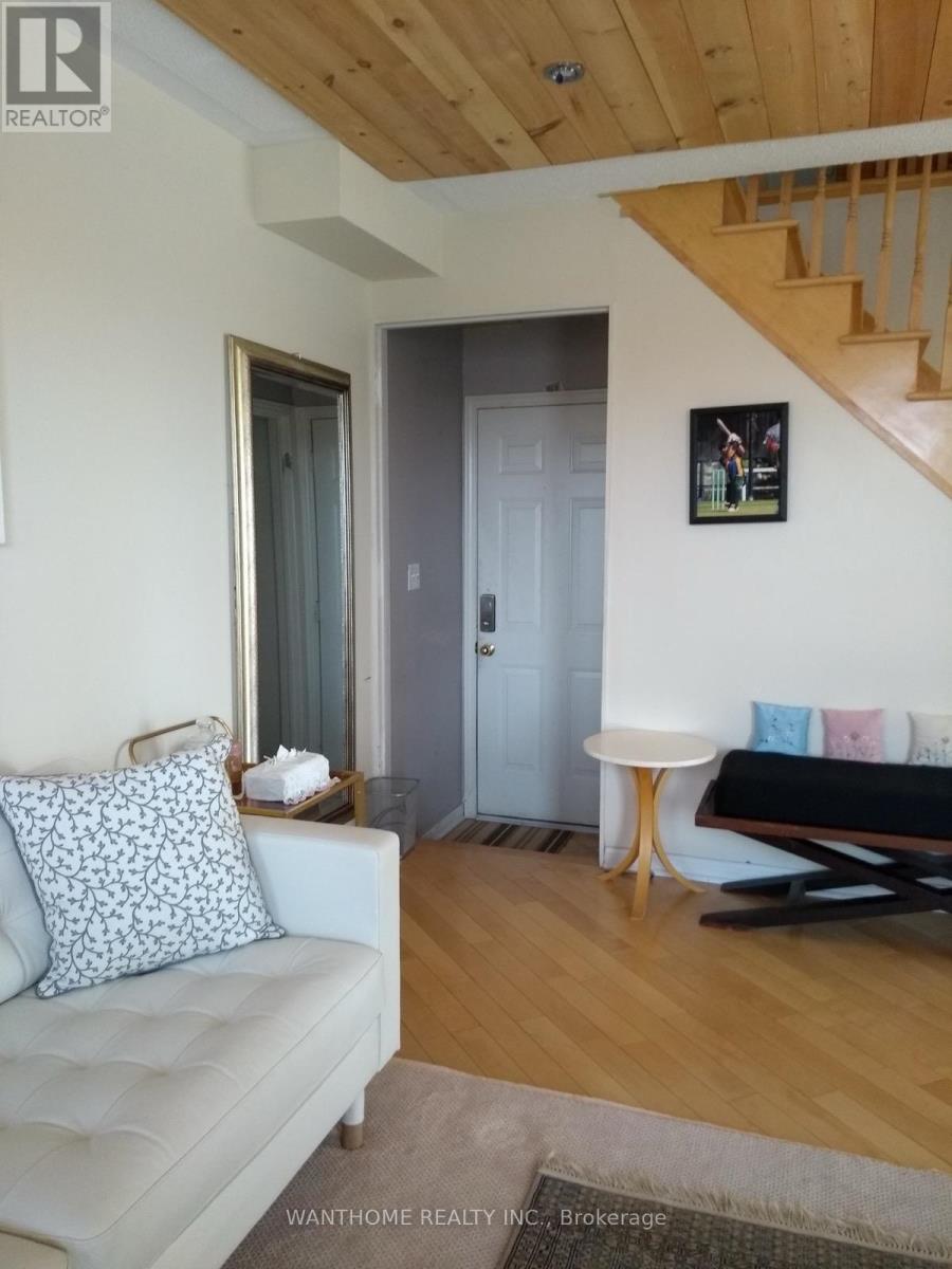 3995 Janice Drive, Mississauga, Ontario  L5M 7Y5 - Photo 7 - W12693930