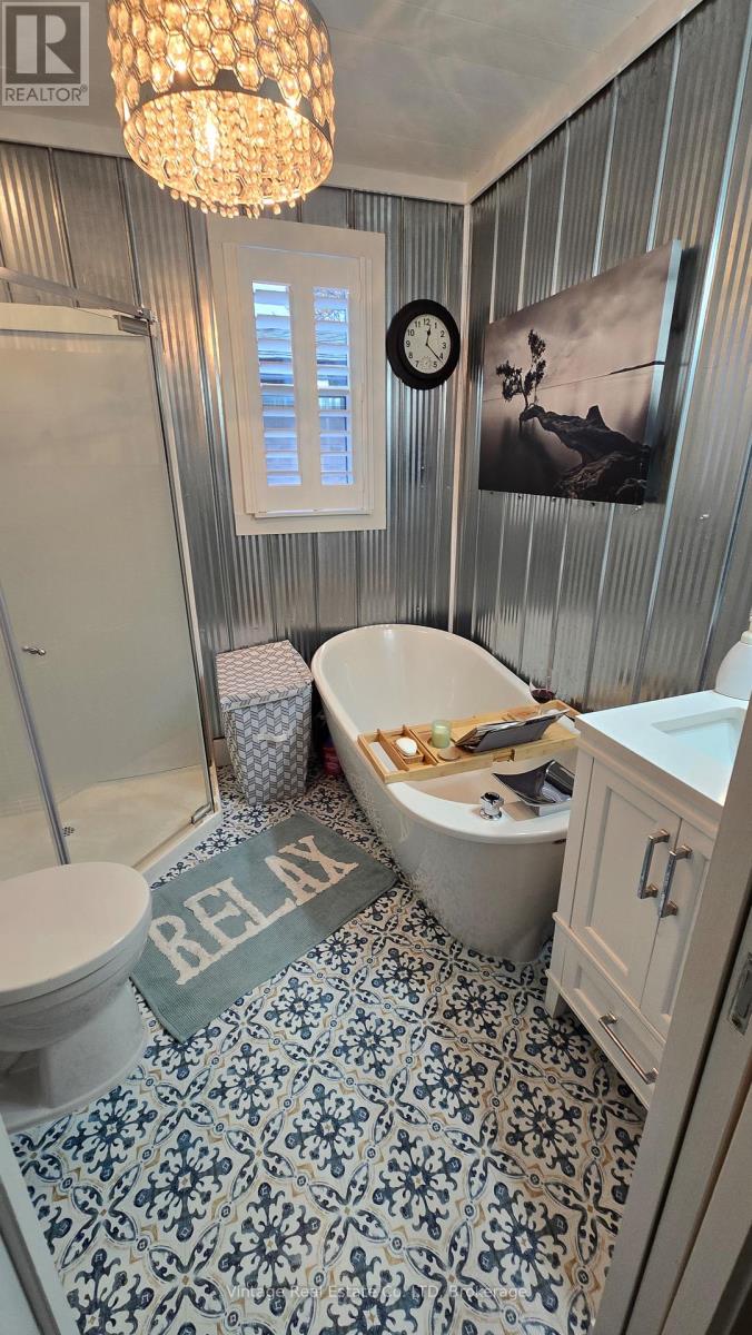 104 Concession Road E, Haldimand, Ontario  N1A 1A1 - Photo 25 - X12789156