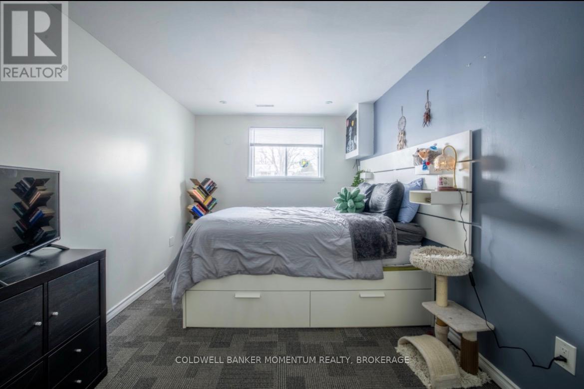 1145 Pettit Road, Fort Erie, Ontario  L2A 5A2 - Photo 25 - X12791042