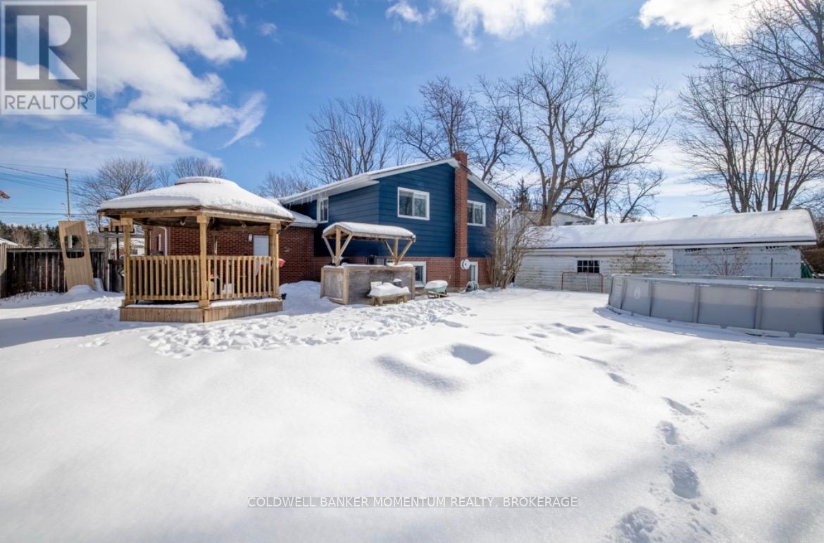 1145 Pettit Road, Fort Erie, Ontario  L2A 5A2 - Photo 30 - X12791042