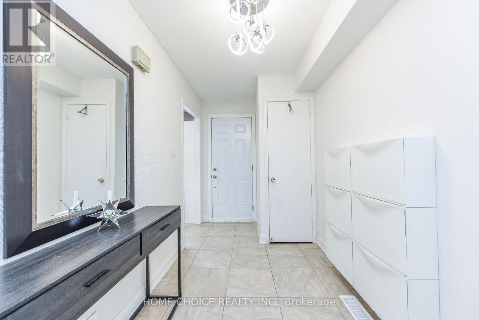 53 - 10 Rodda Boulevard N, Toronto, Ontario M1E 2Z6 - Photo 4 - E12791036