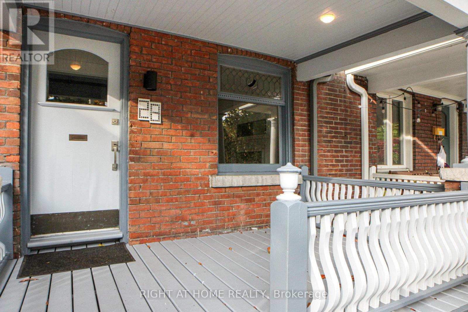 Main - 28 Pearson Avenue, Toronto, Ontario  M6R 1G1 - Photo 2 - W12791094