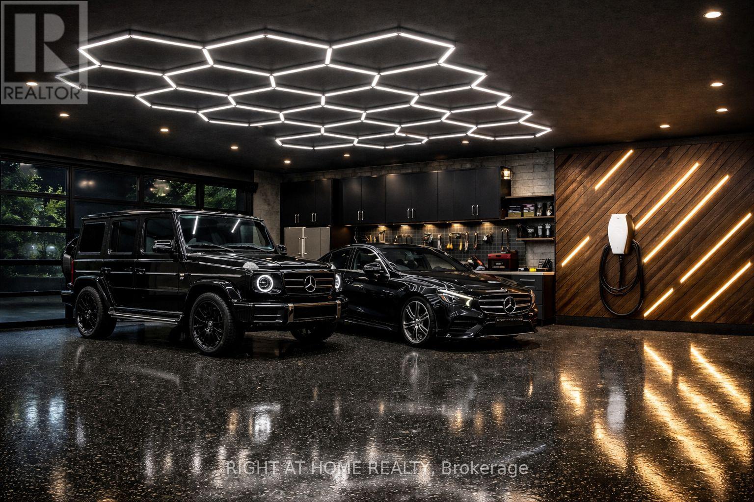 50 East Crest, Hamilton, Ontario  L9G 2P2 - Photo 12 - X12791086