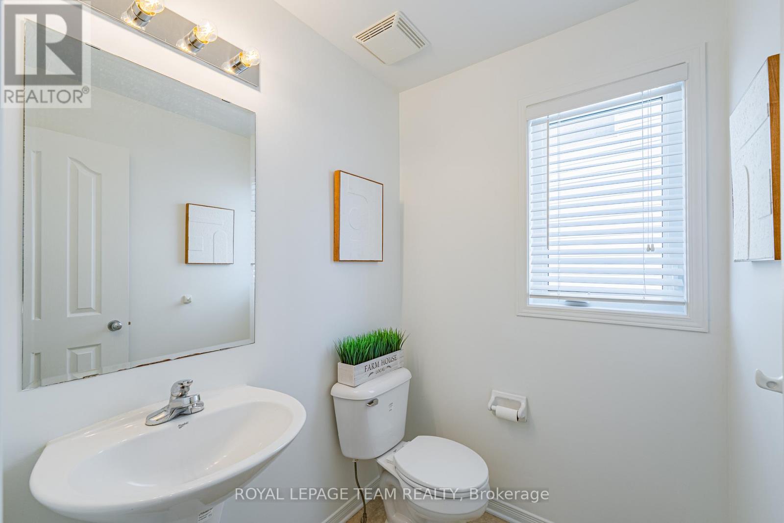 313 Bryarton Street, Ottawa, Ontario  K1C 7R5 - Photo 24 - X12791106