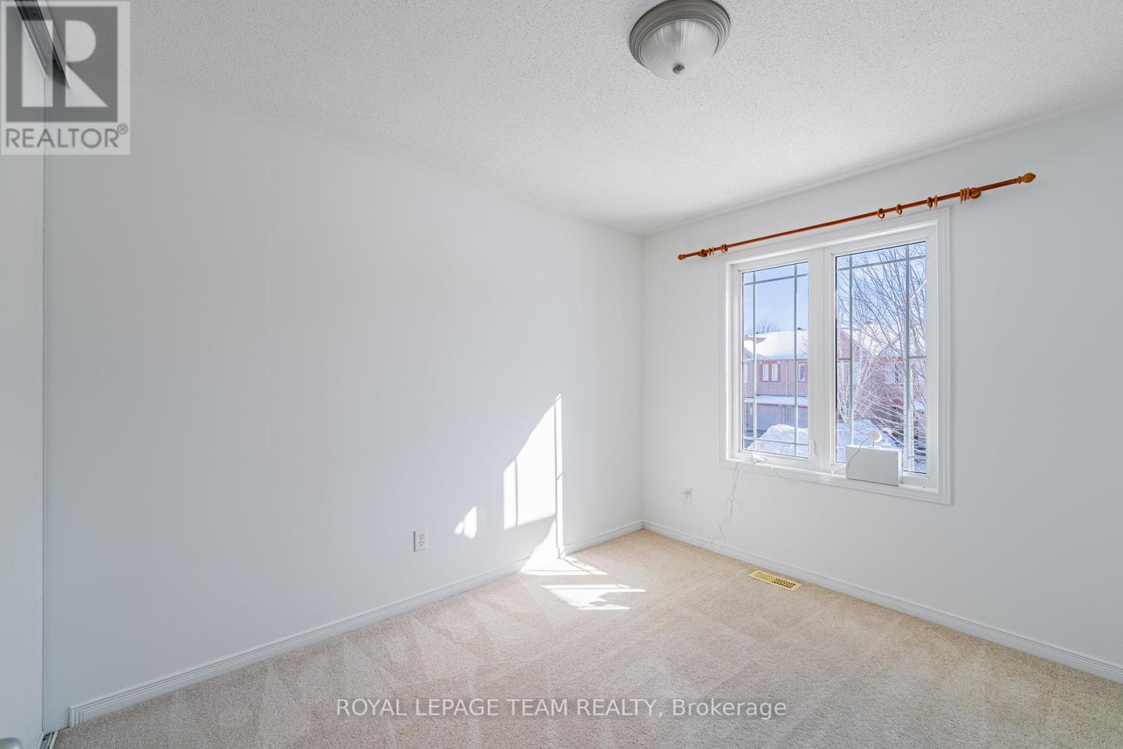 313 Bryarton Street, Ottawa, Ontario  K1C 7R5 - Photo 35 - X12791106