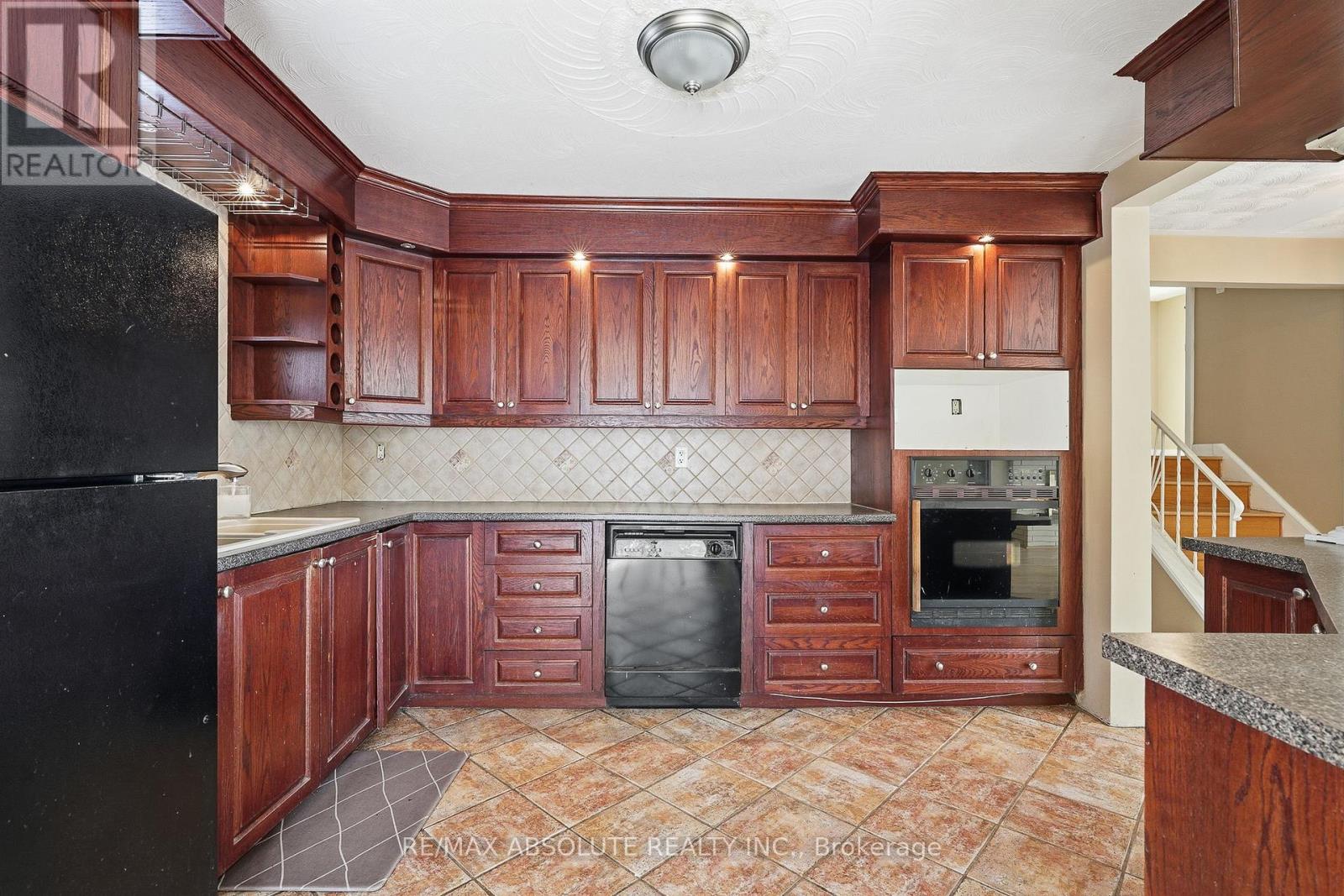 408-410 Allen Boulevard, Ottawa, Ontario  K1L 7B5 - Photo 8 - X12791108