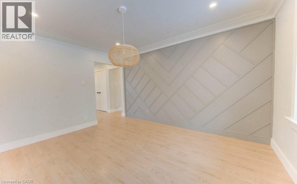 248 Dumfries Avenue, Kitchener, Ontario  N2H 2E8 - Photo 12 - 40805368