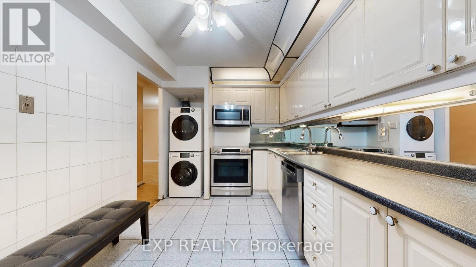 301 - 10 Tangreen Court, Toronto, Ontario  M2M 4B9 - Photo 14 - C12791114