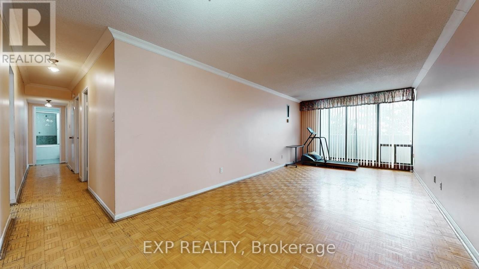 301 - 10 Tangreen Court, Toronto, Ontario  M2M 4B9 - Photo 4 - C12791114