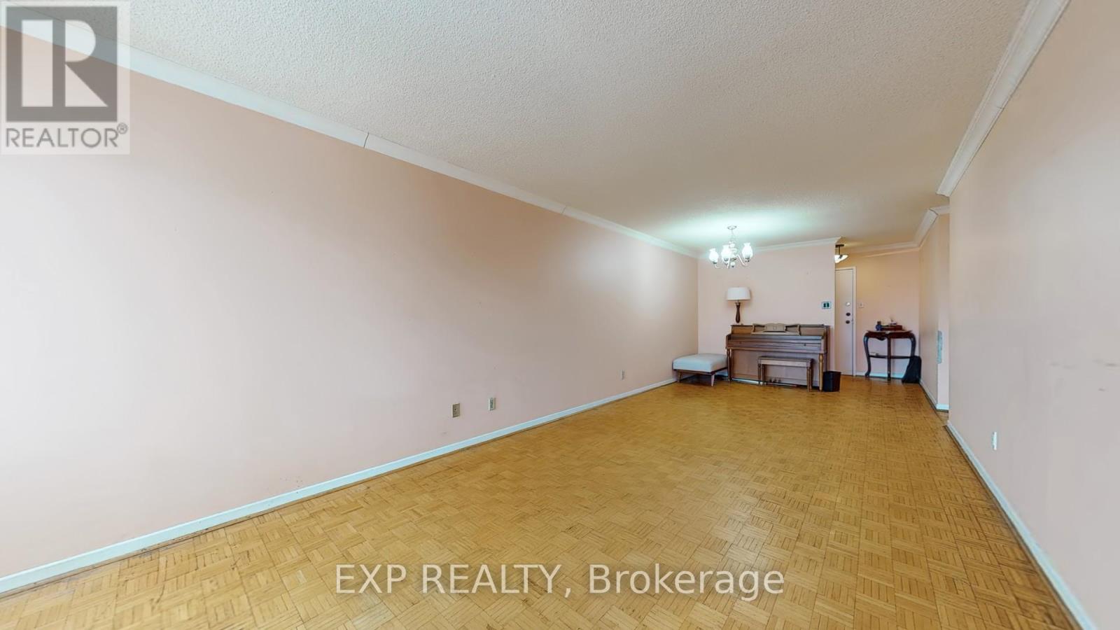 301 - 10 Tangreen Court, Toronto, Ontario  M2M 4B9 - Photo 6 - C12791114