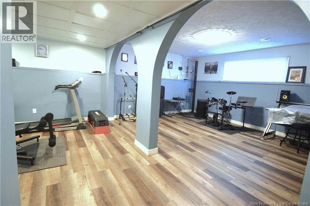 671 Main St., Shediac, New Brunswick  E4P 2C8 - Photo 9 - NB127614