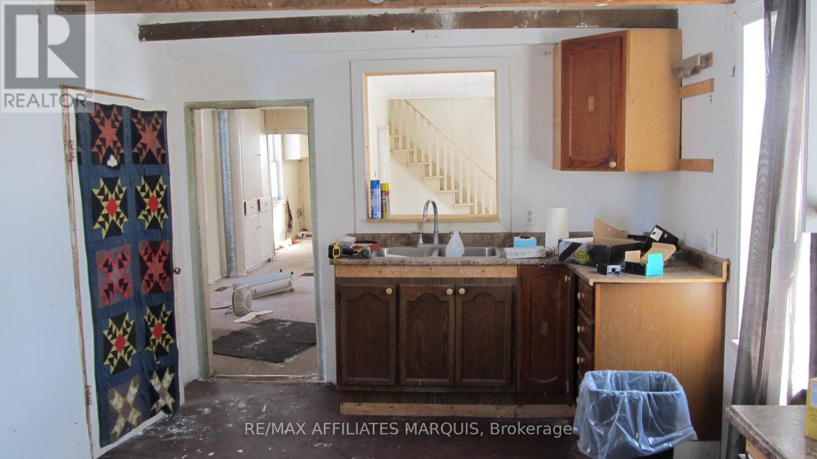 15554 Saving Street, South Stormont, Ontario  K0C 1Y0 - Photo 5 - X12791124