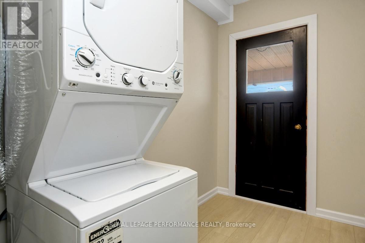 2 - 9 Larch Street, Ottawa, Ontario  K1R 6W4 - Photo 10 - X12791128