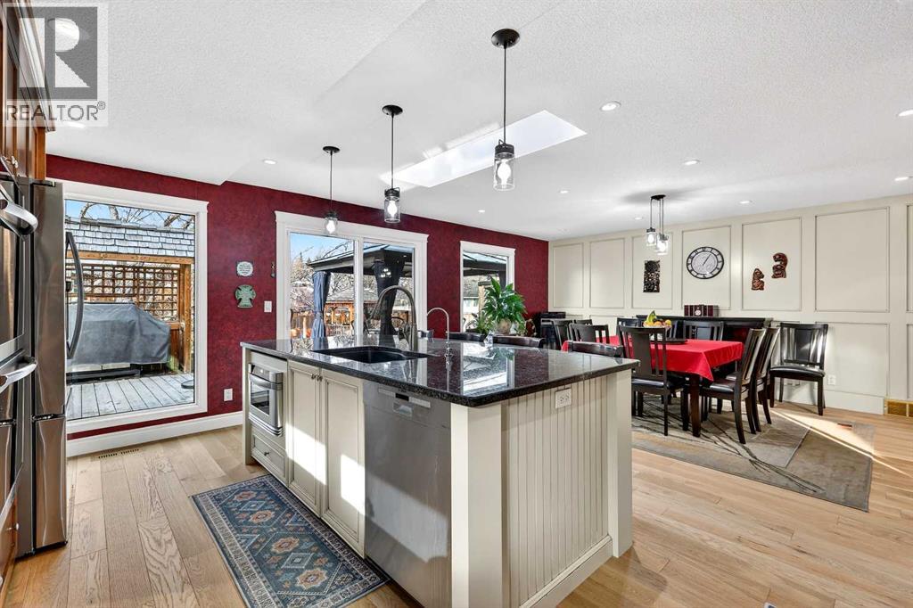 80 Oakmount Way Sw, Calgary, Alberta  T2V 4Y1 - Photo 16 - A2284151