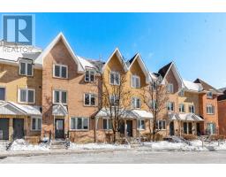 305 - 75 WELDRICK ROAD E, Richmond Hill, Ontario