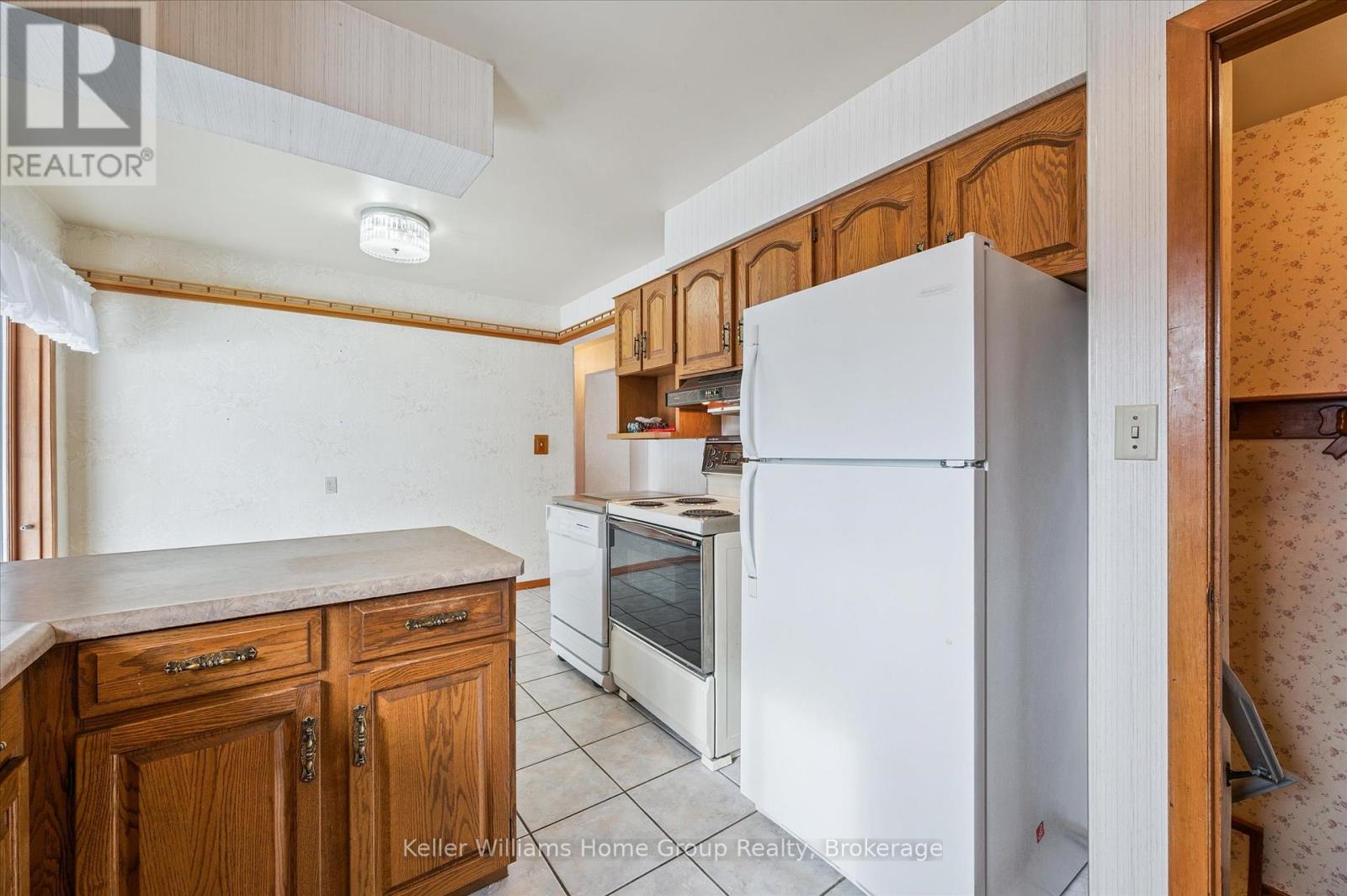 5 Westoby Place, Guelph, Ontario  N1E 2B2 - Photo 13 - X12791154