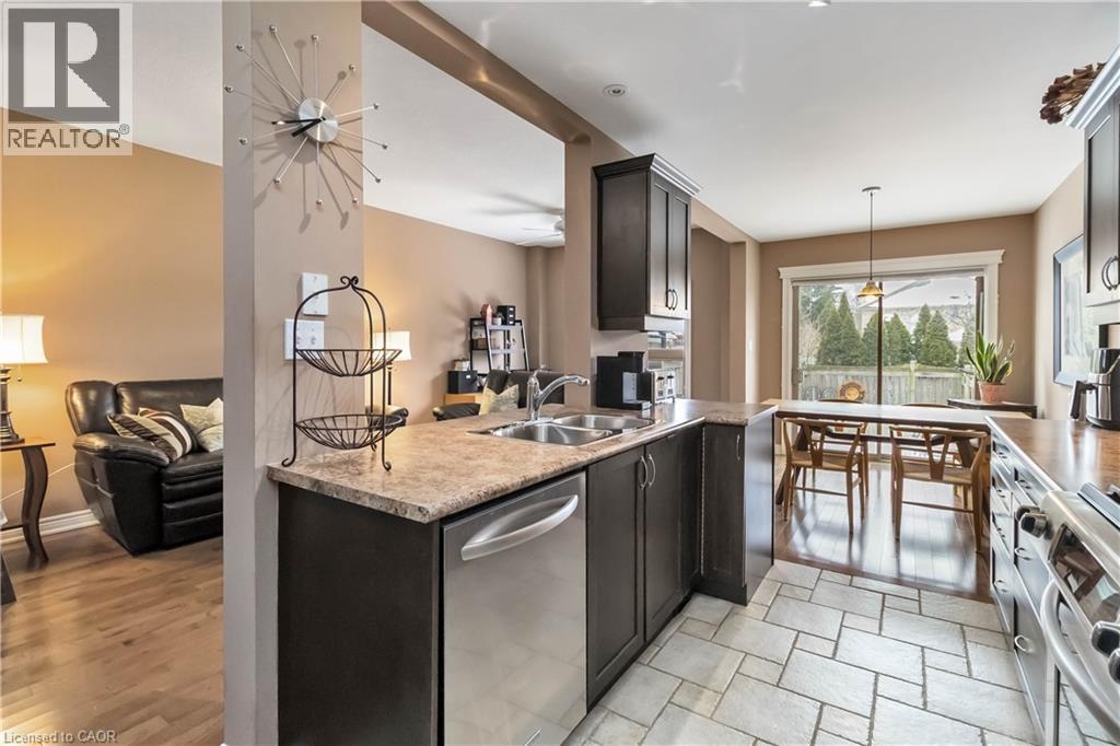 1036 Fernridge Common, Burlington, Ontario  L7T 1G1 - Photo 12 - 40802174