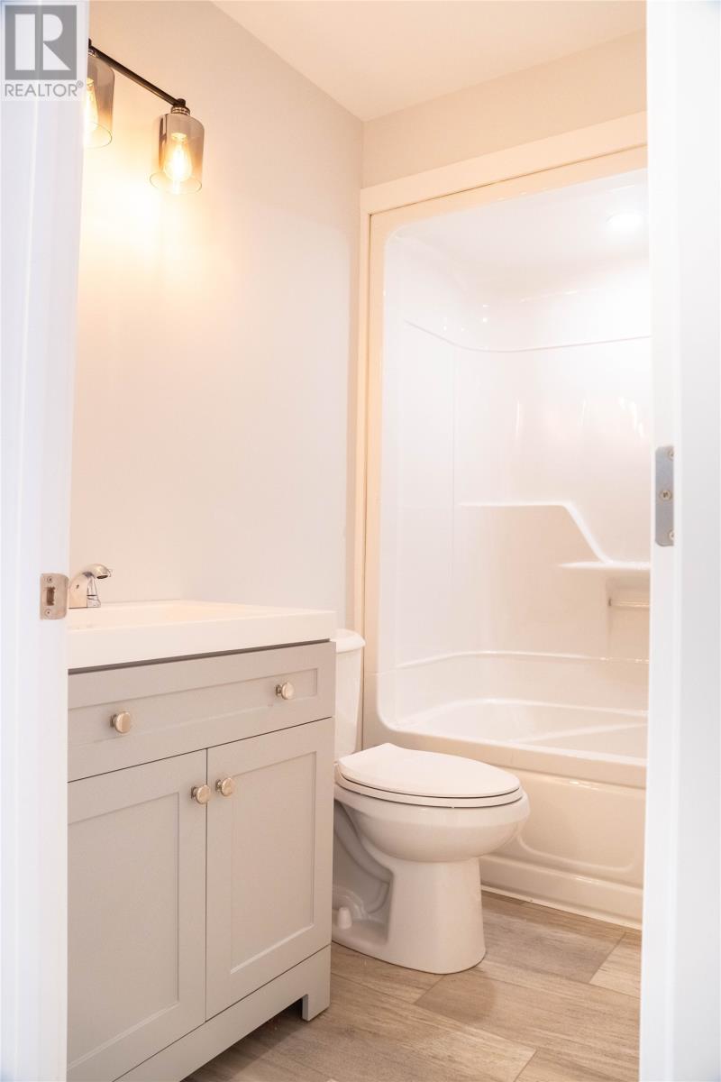 9 Emerald Gem Drive, Paradise, Newfoundland & Labrador   - Photo 16 - 1294091