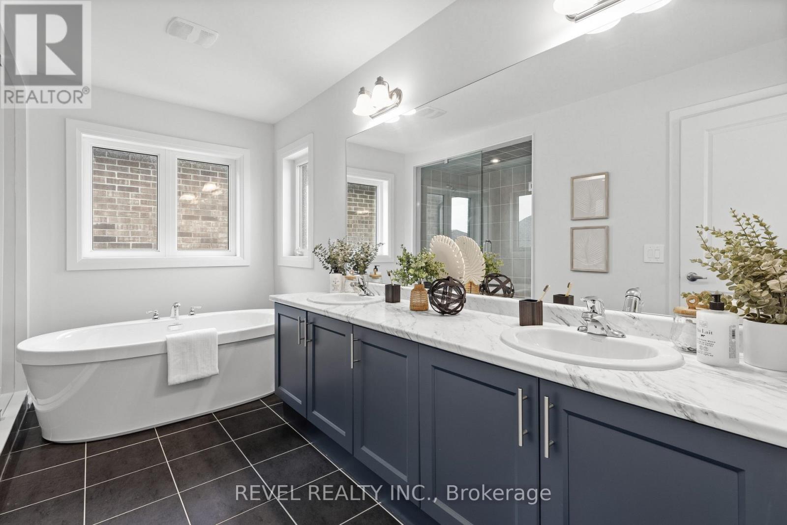 47 Corley Street, Kawartha Lakes, Ontario  K9V 6C2 - Photo 27 - X12791140