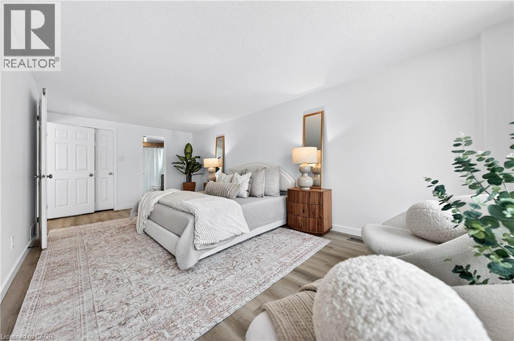 243 Highview Drive, Kitchener, Ontario  N2N 2K3 - Photo 23 - 40803880