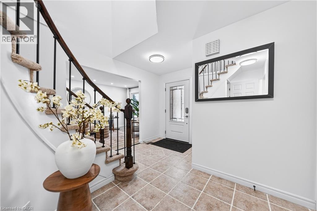 243 Highview Drive, Kitchener, Ontario  N2N 2K3 - Photo 8 - 40803880