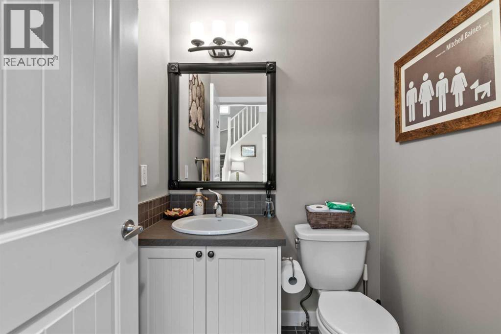 89 Heritage Hill, Cochrane, Alberta  T4C 0L3 - Photo 7 - A2266562