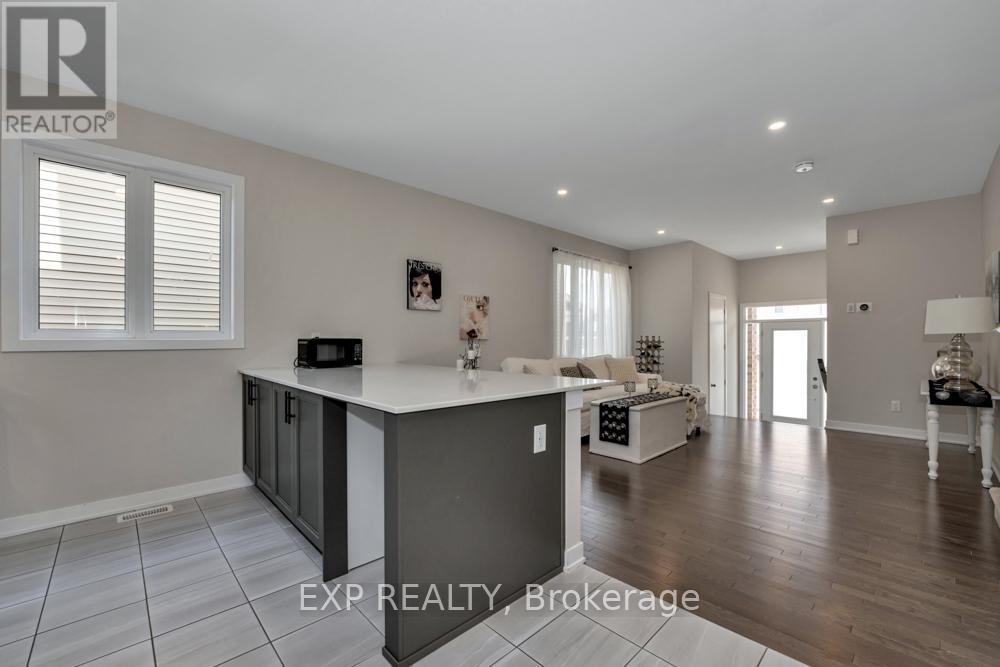 279 Falsetto Street, Ottawa, Ontario  K1W 0S4 - Photo 15 - X12791150