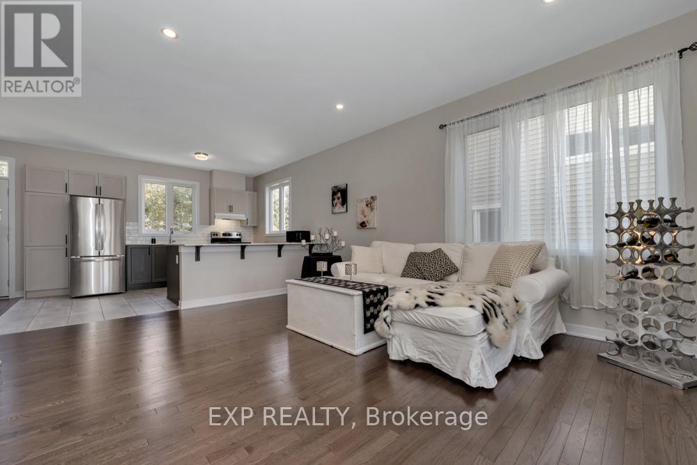 279 Falsetto Street, Ottawa, Ontario  K1W 0S4 - Photo 7 - X12791150