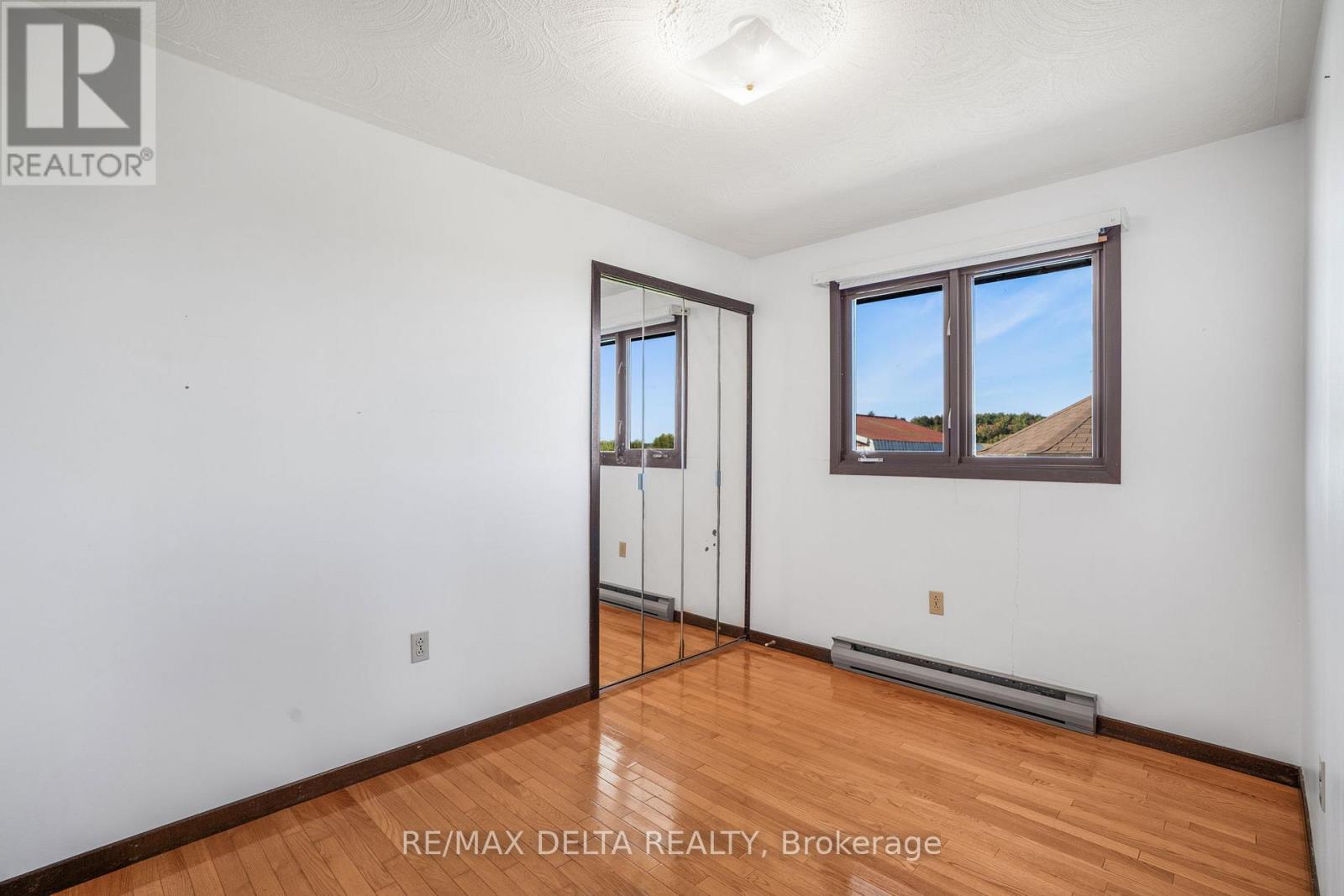 2894 County Road 9 Road, The Nation, Ontario  K0B 1G0 - Photo 19 - X12791152