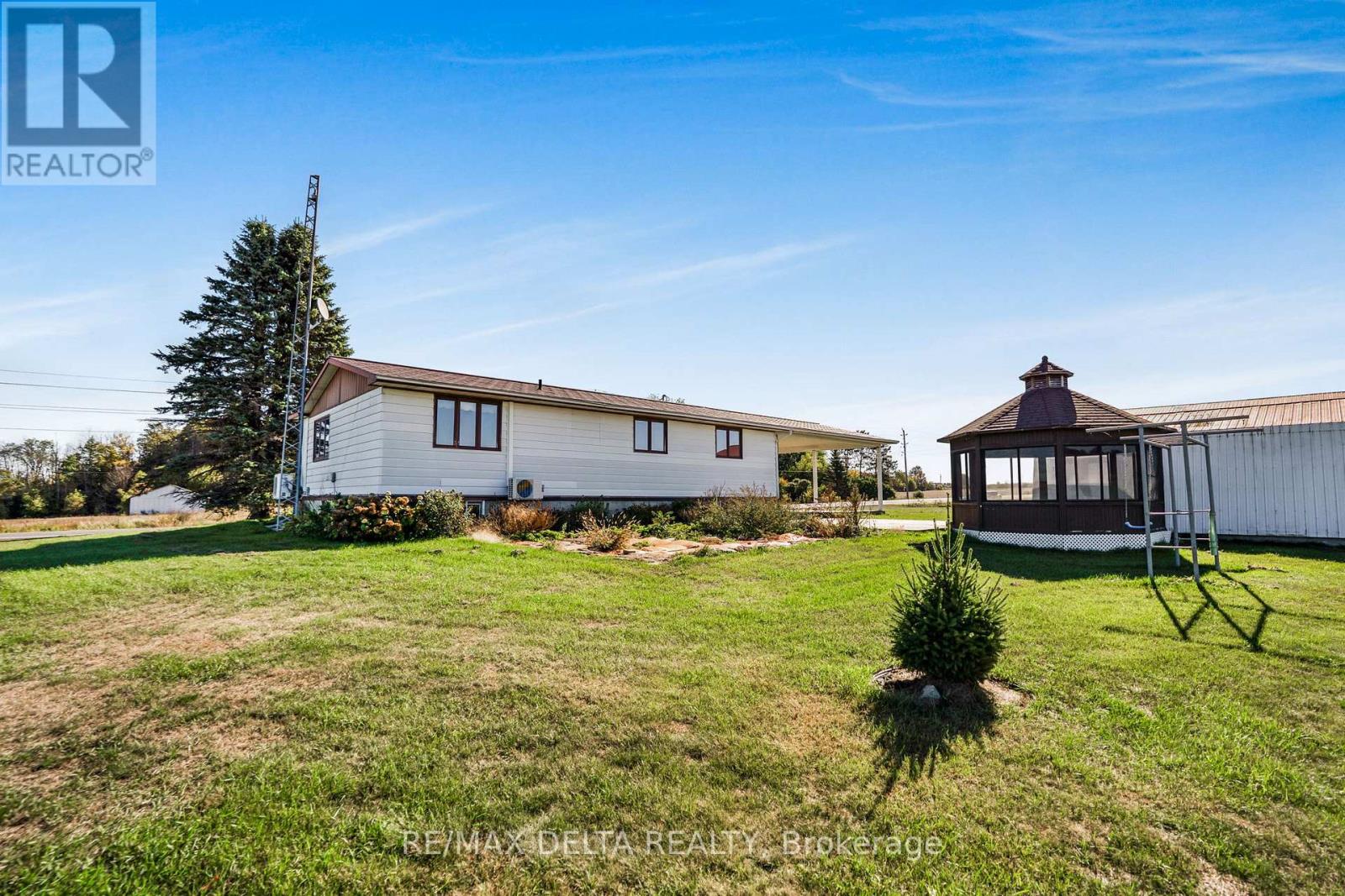 2894 County Road 9 Road, The Nation, Ontario  K0B 1G0 - Photo 26 - X12791152