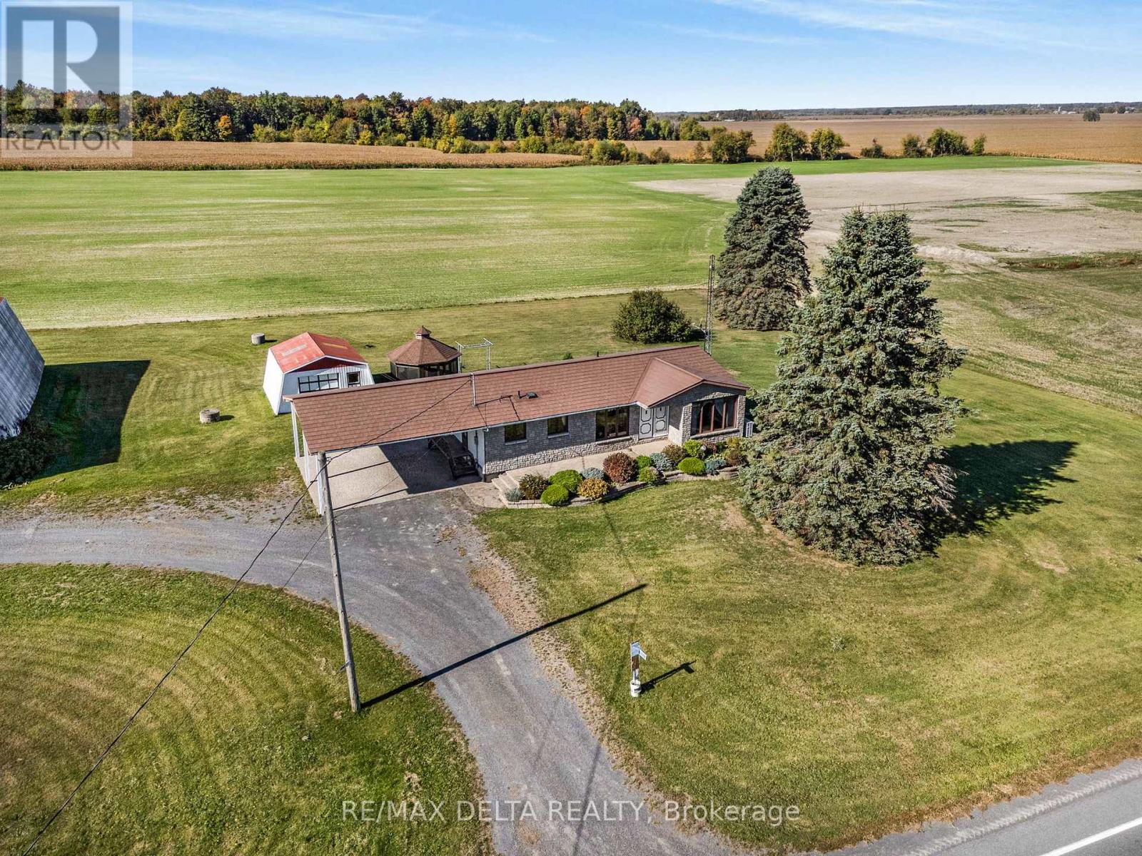 2894 County Road 9 Road, The Nation, Ontario  K0B 1G0 - Photo 33 - X12791152